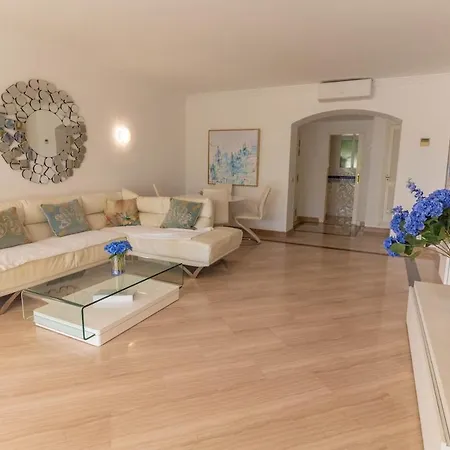 Hp103 - Spacious 2 Bed Ground Floor Marbella