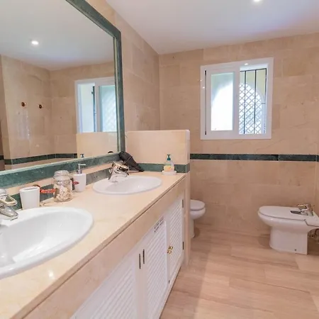 Apartment Hp103 - Spacious 2 Bed Ground Floor